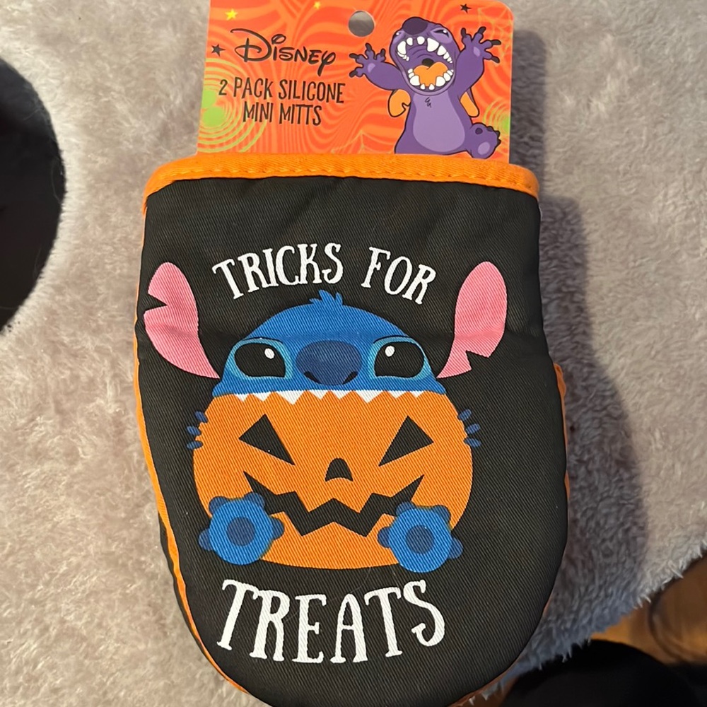 Disney stitch Halloween mini mitts